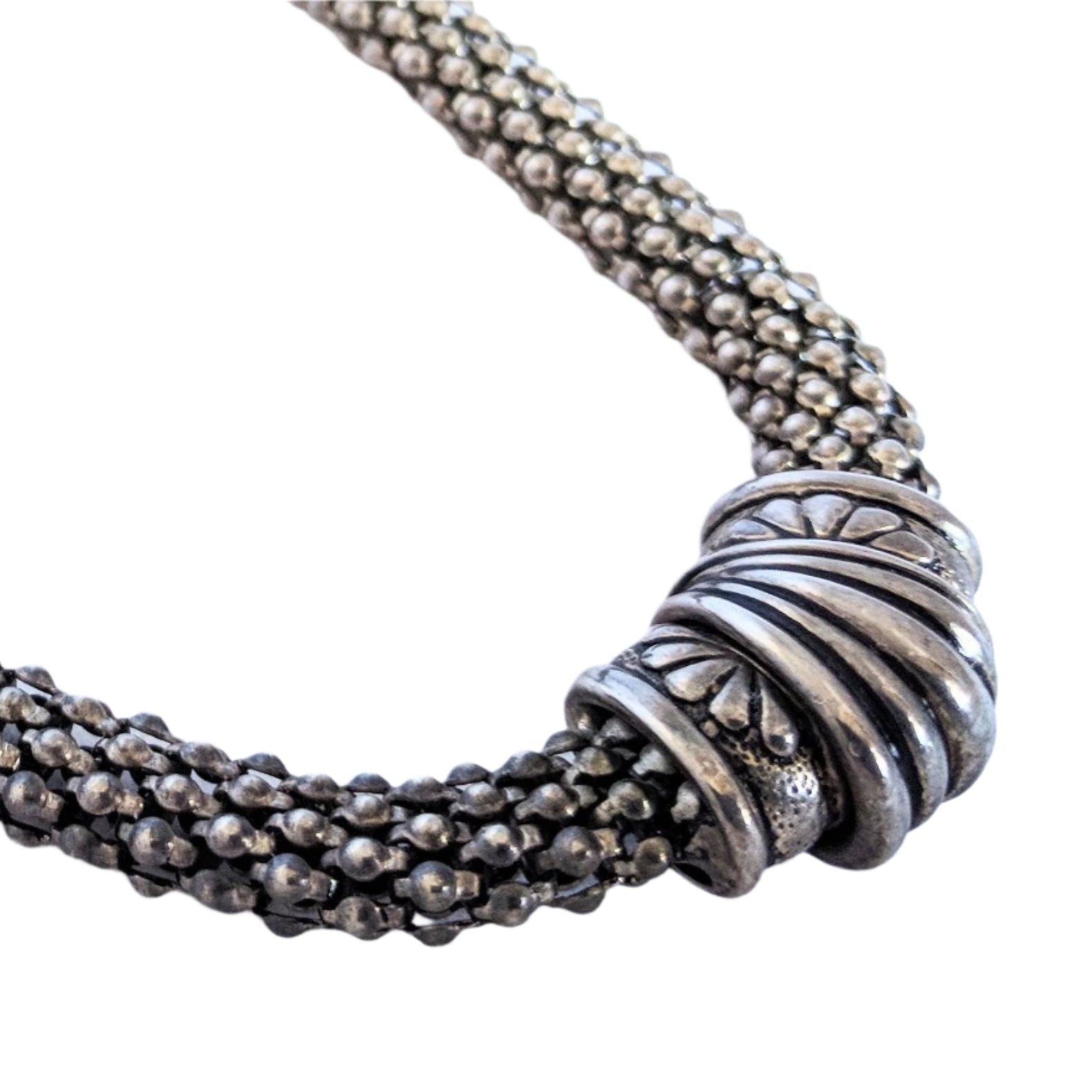 Vintage silver-tone woven mesh choker necklace, heavy popcorn chain, 16 inches - Statement silver-tone mesh necklace