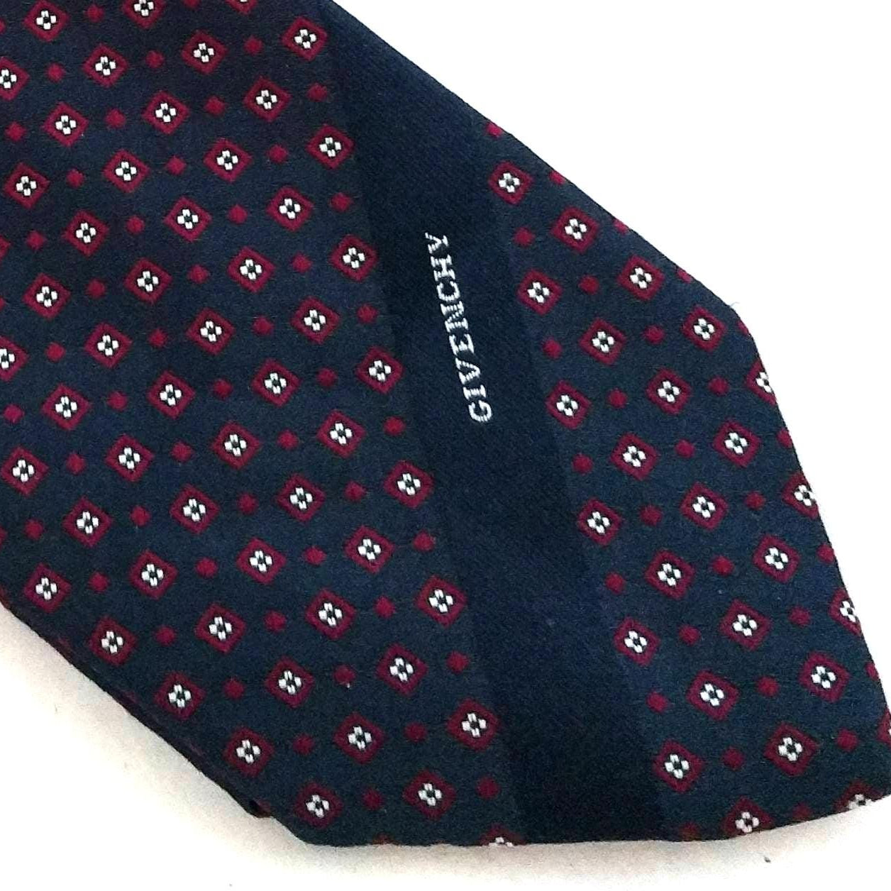 Vintage Givenchy Tie – Navy & Red, Classic Designer Necktie, 8cm Wide, Elegant and Timeless