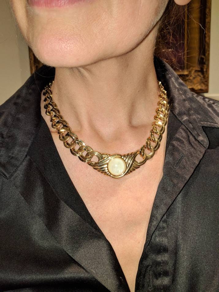 Vintage Monet gold choker necklace with cream centerpiece, 44cm, signed