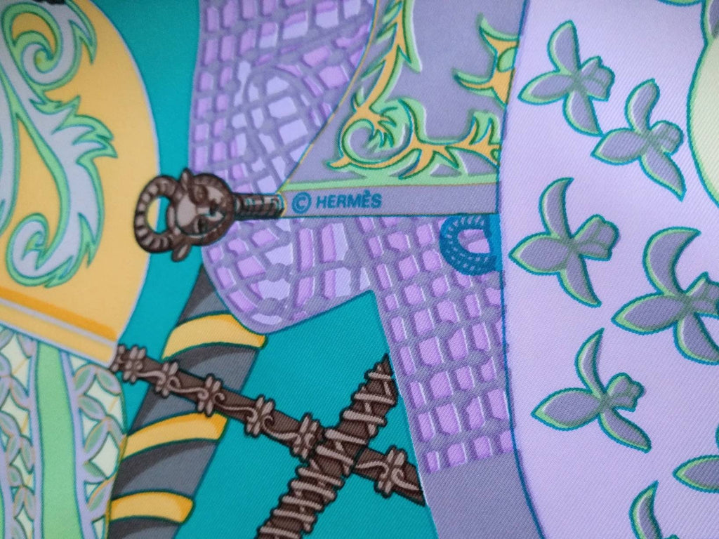 Luxury silk twill scarf by Hermès, 1984 Étendards et Bannières, made in France