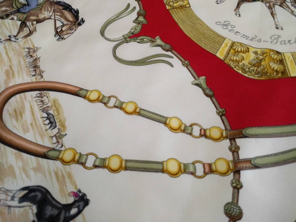Collectible Hermes piece - Argentine-inspired scarf - Bold red Hermes carre