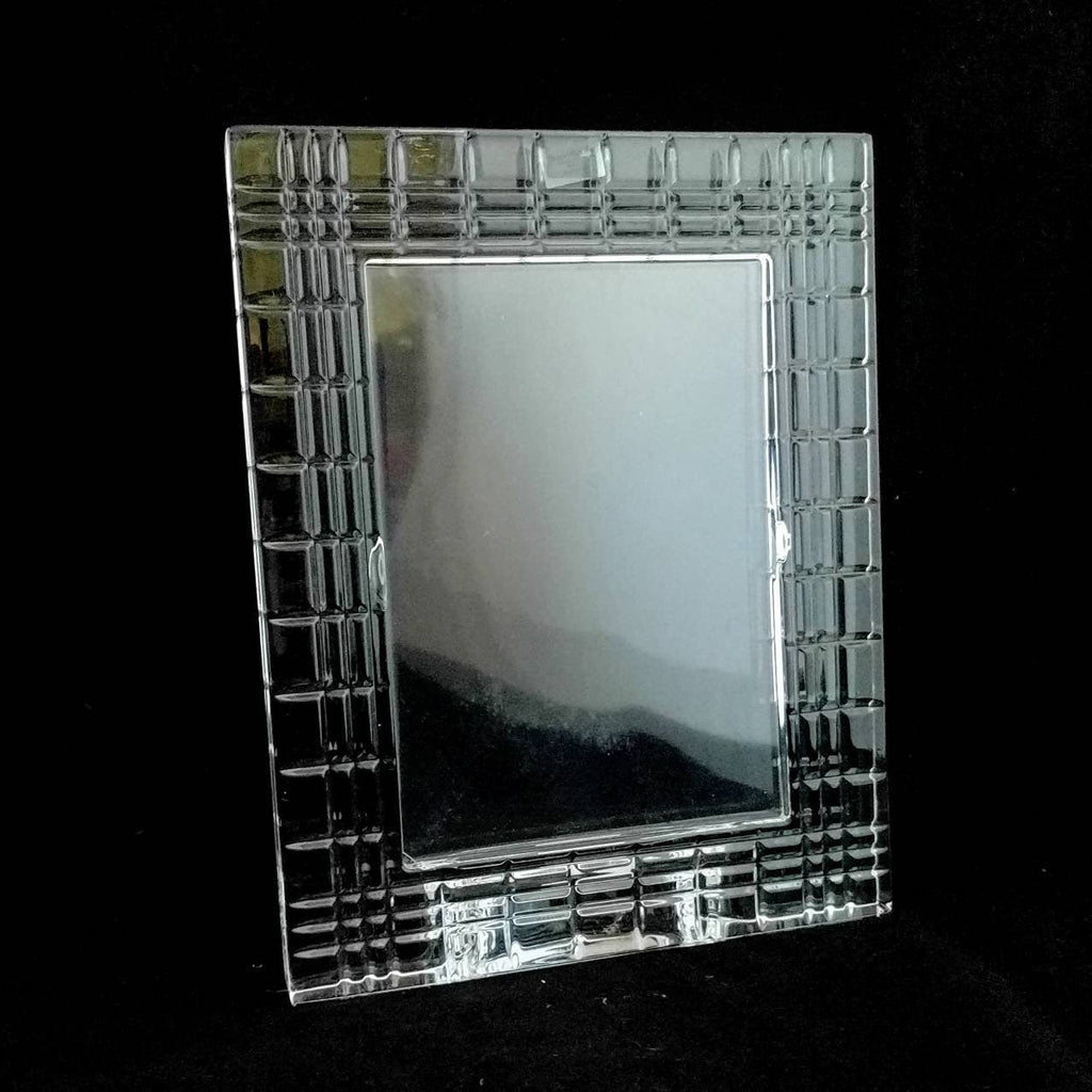 Vintage REED and BARTON Temp Picture Frame, Antique Photo Display, Elegant Home Decor, Mid-Century Design & Gift Idea