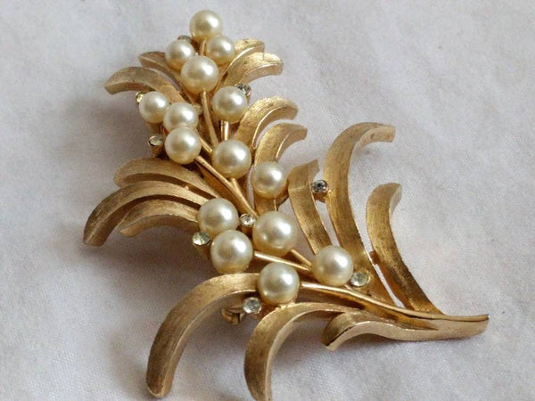 Vintage Trifari Crown brooch - 1960s Lily of the Valley brooch - Rare and beautiful Alfred Phillipe TRIFARI Crown brooch