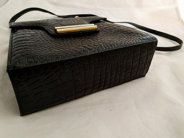1980s Black Embossed Leather Handbag – Elegant Shoulder Bag, Classic 80s Style, Beautiful Textured Leather