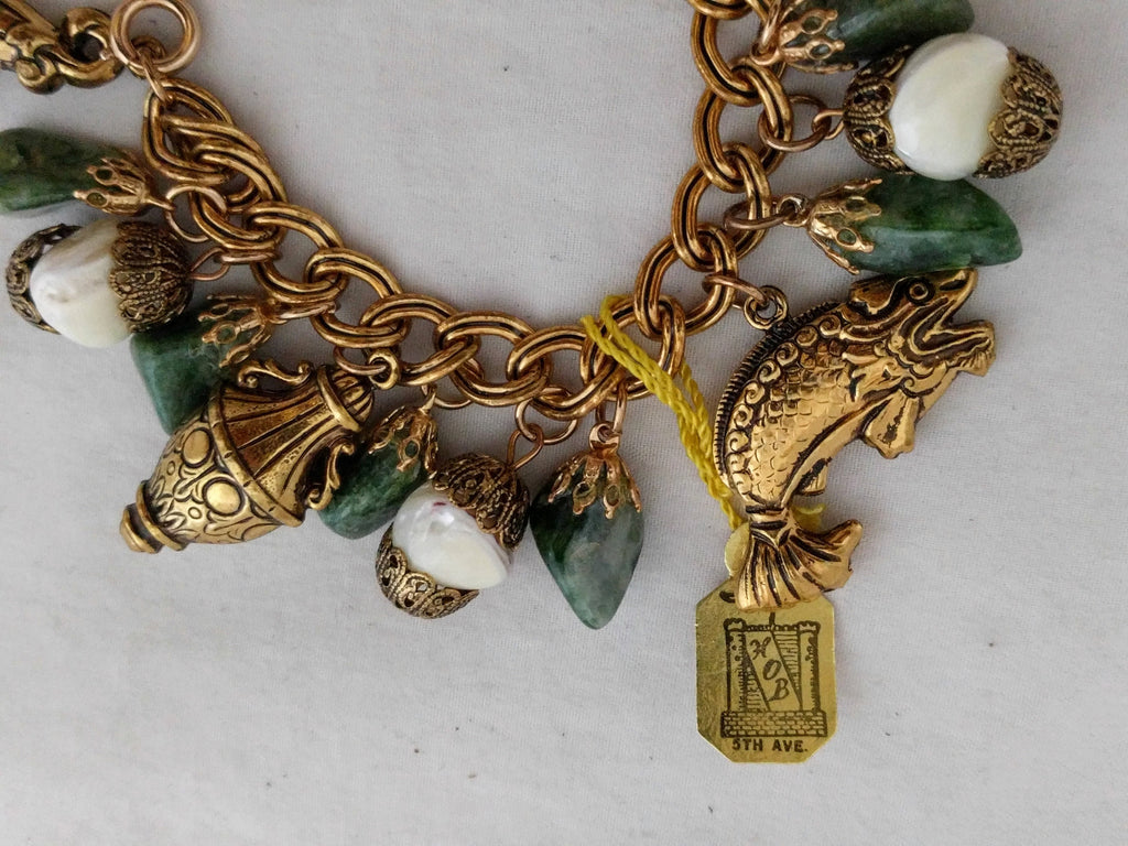 Vintage Jade & Mother of Pearl Charm Bracelet – Elegant Green White Gemstone Bracelet, Collectible Jewelry, Retro Statement Piece - Vintage