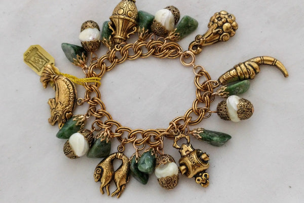 Vintage HOB 5th Ave double chain charm bracelet, jade and mother of pearl - Elegant gift-ready bracelet