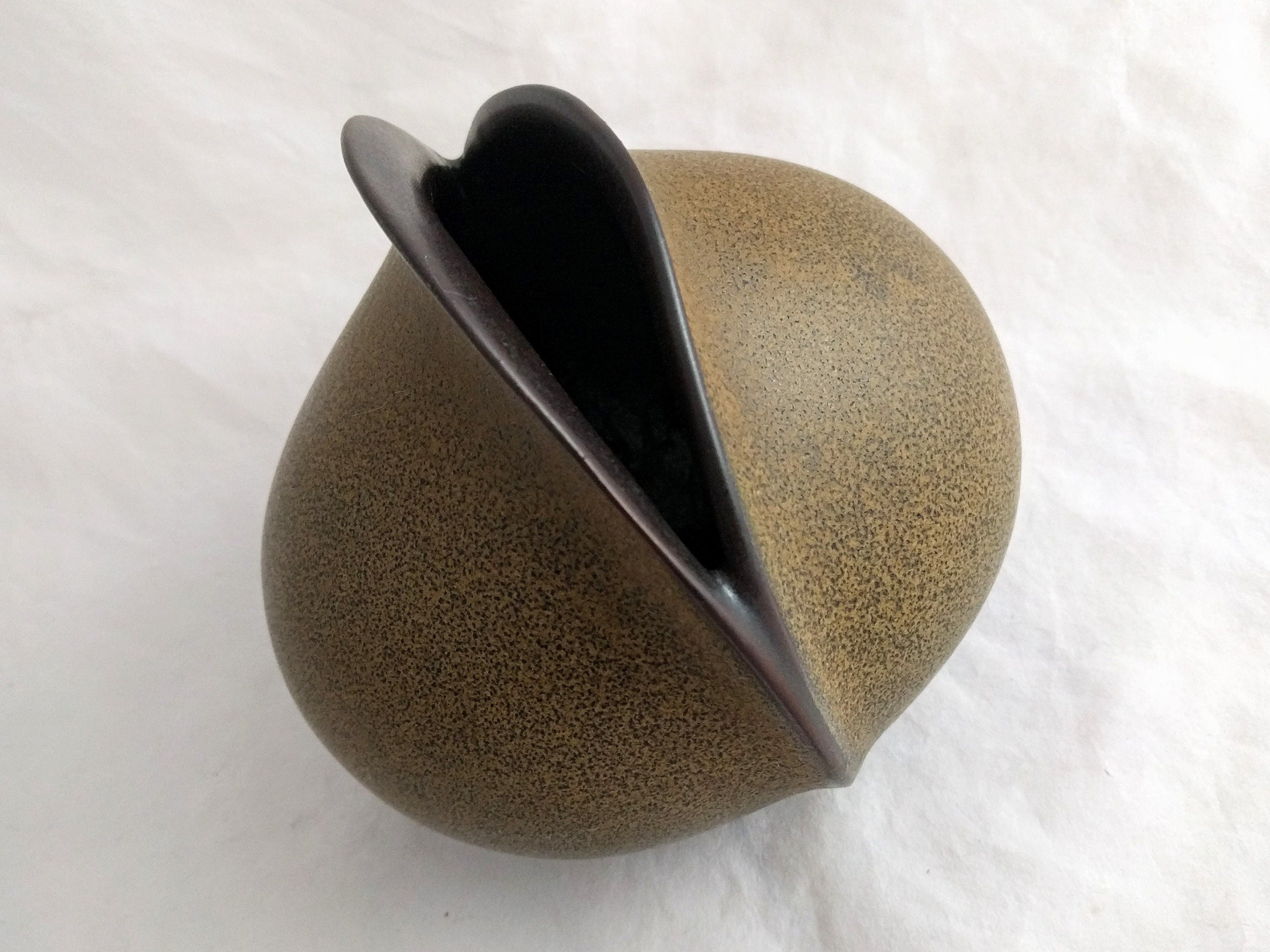 Rosenthal Studio Line Venus Vase by Uta Feyl – Late 70s Collectible Ceramic, Sculptural Ovoid Design