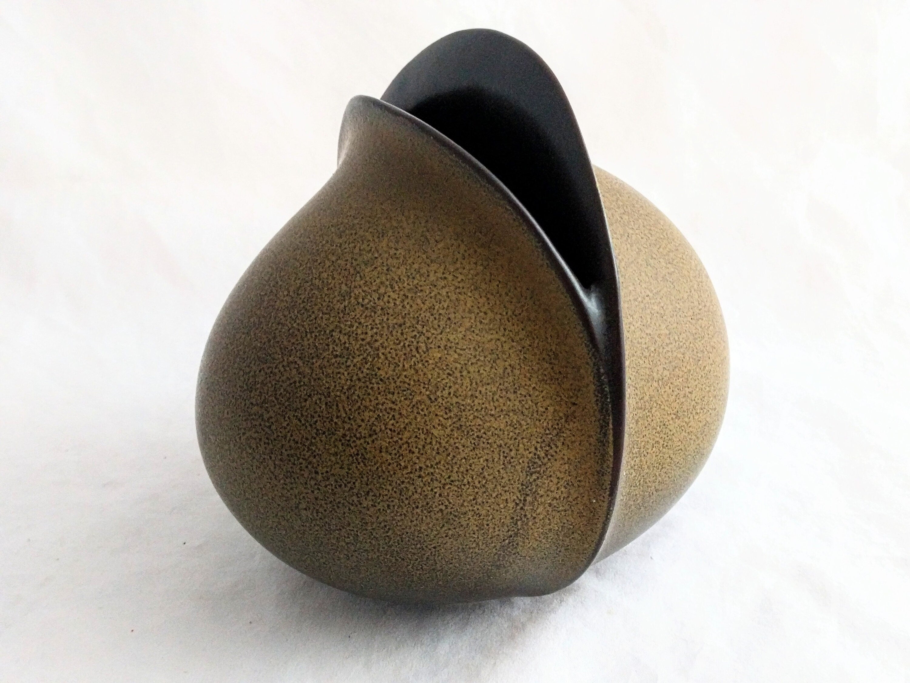 Rosenthal Studio Line Venus Vase by Uta Feyl – Late 70s Collectible Ceramic, Sculptural Ovoid Design