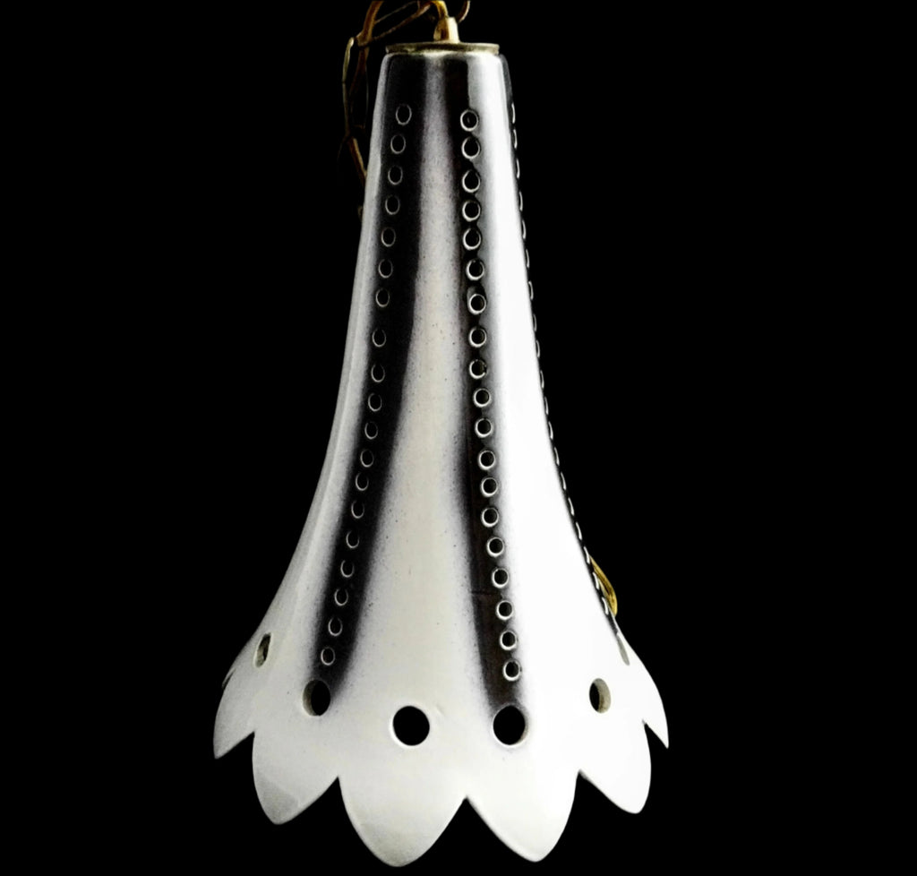 Maurice Chalvignac lamp - white trumpet ceramic lamp - Vintage Canadian pottery