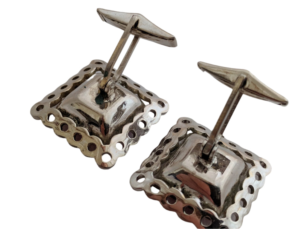 Cufflink red large cufflink