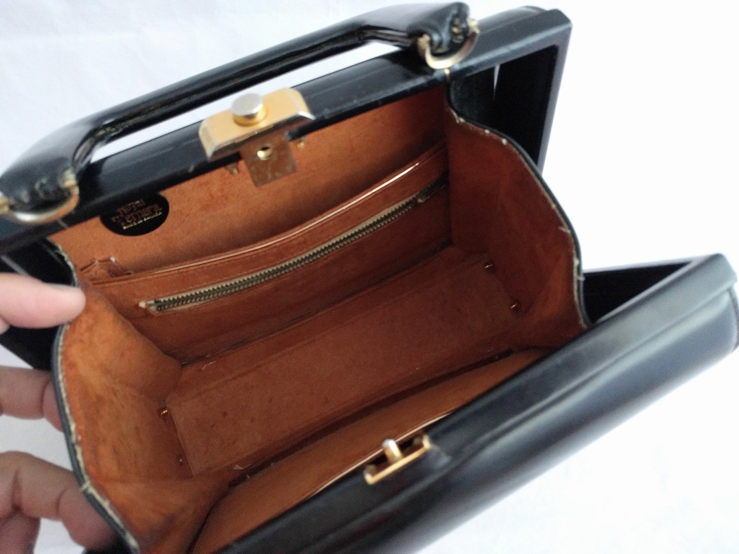Vintage leather handbag by Royal Ternera, 9x7 inch small purse with gold hardware