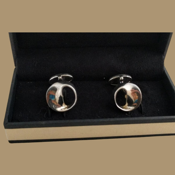 Links of London Sterling Silver Eternity Ribbon Cufflinks – T-Bar Design, Original Box, Classic Men’s Accessory