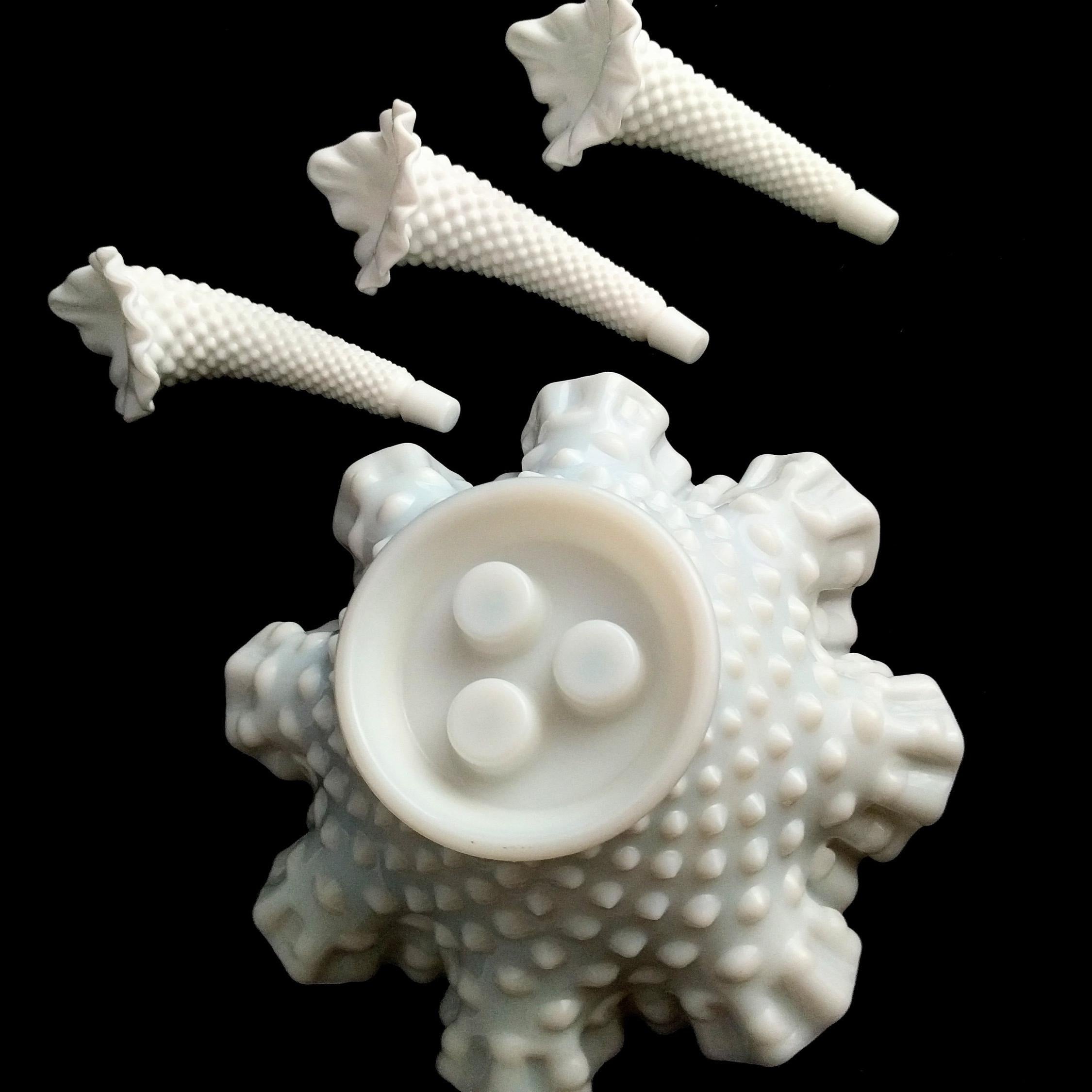 Fenton milk glass epergne vase with three horns and crumpled ruffled edge - American art glass vase