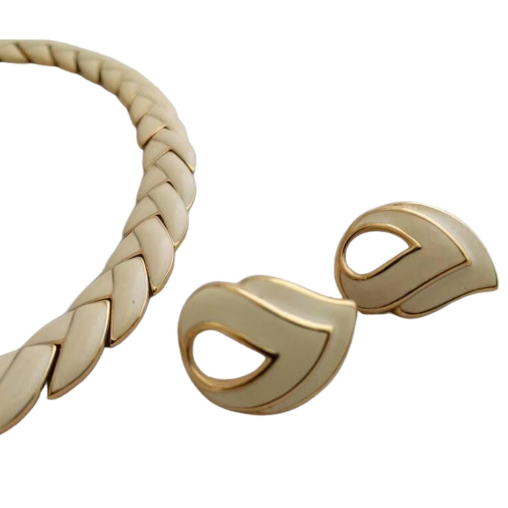 Vintage Oscar de la Renta Necklace and Earrings Set – 1980s Cream Enamel & Gold-Plated, Signed Designer Jewelry, 16" Necklace, Elegant 2Piec