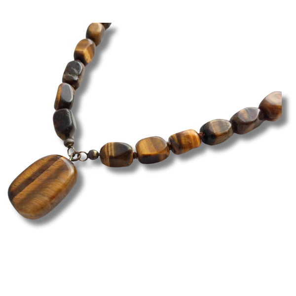 Vintage tiger’s eye beaded necklace, polished gemstones, 23-inch strand with pendant - Earth-tone gemstone necklace