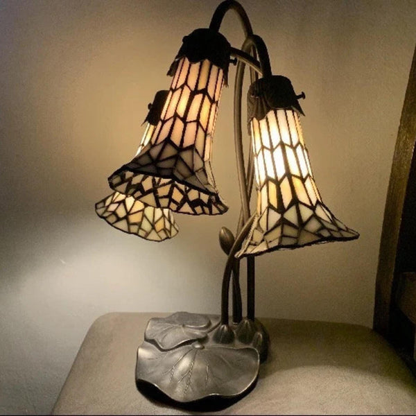 Tiffany-Style Pond Lily Table Lamp – Trumpet Tulip Design, 3-Light Mahogany Bronze Base, Milk White & Peach Art Glass Shades