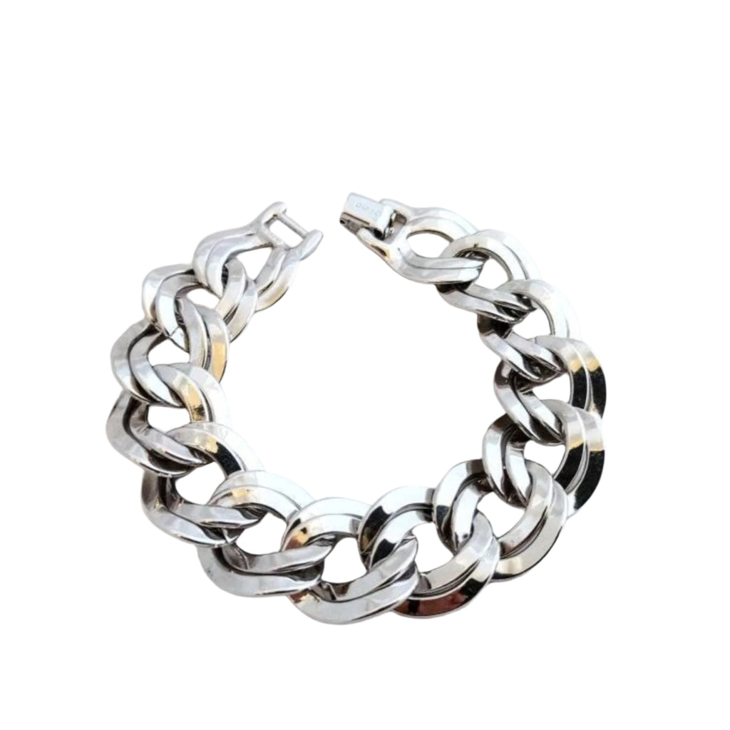 Stylish vintage MONET bracelet, 7.5-inch long double link chain with oversized links, in very good condition