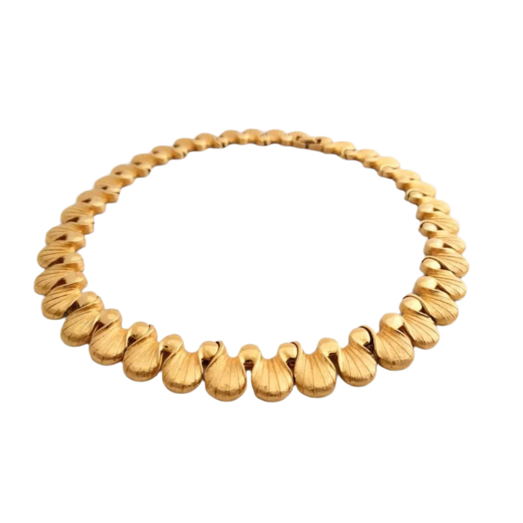 Vintage D&#39;Orlan scalloped necklace, 22K gold-plated, seashell design, 16-inch signed necklace