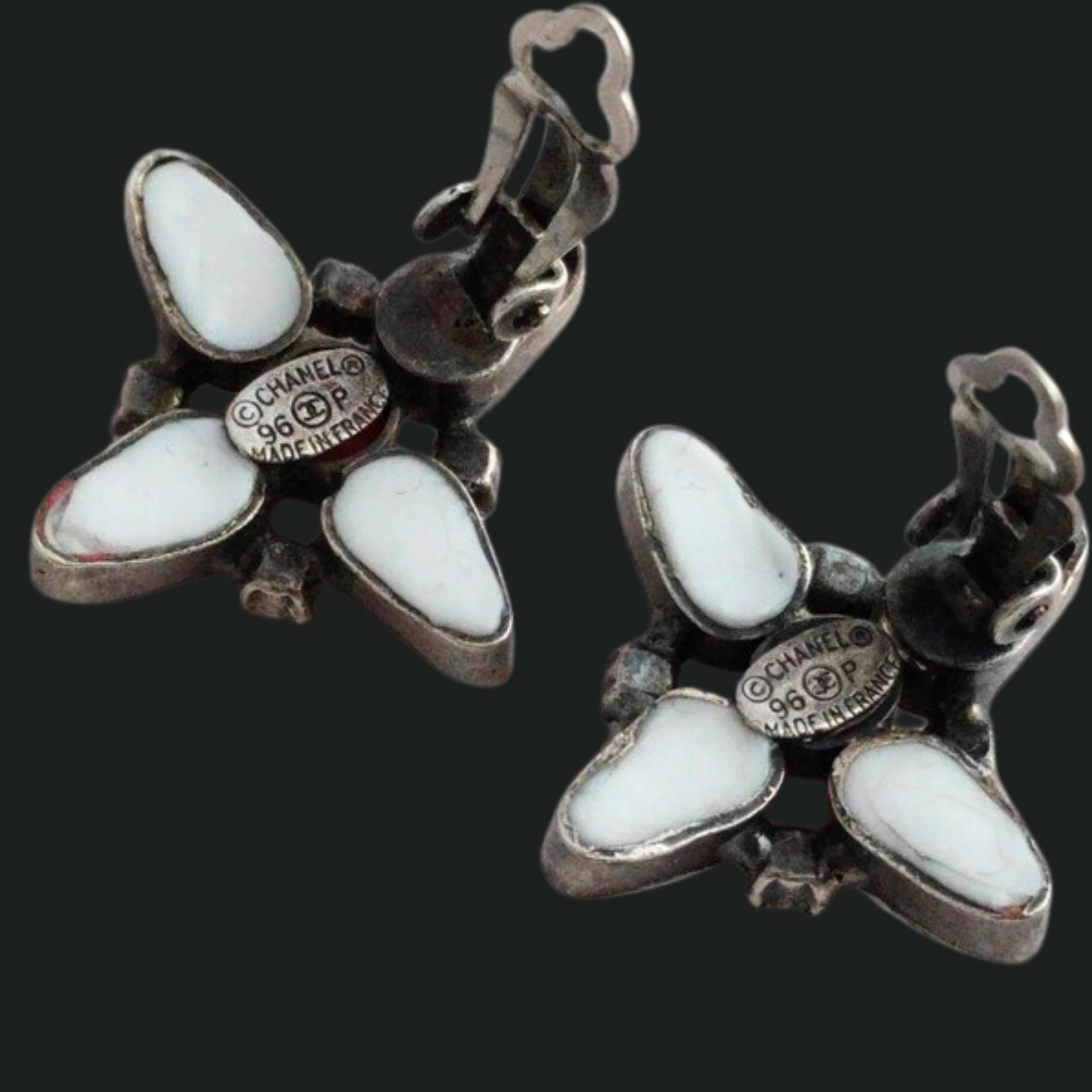 Chanel signed Gripoix flower earrings, white with red accents, excellent condition - Spring/Summer 1996 Chanel earrings