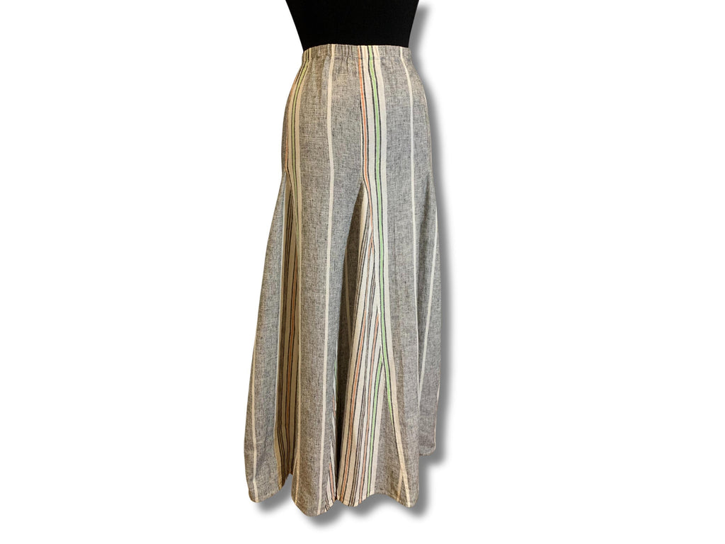 Lightweight breathable long skirt, casual flowy summer fashion, pre-loved