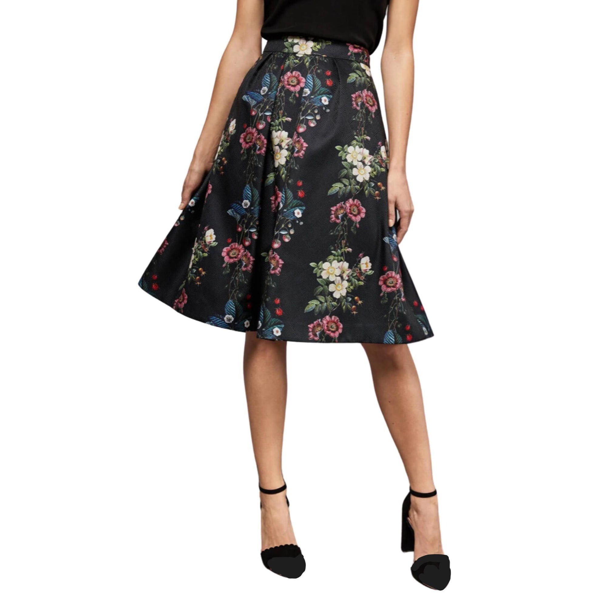 Elegant Ted Baker London skirt, timeless jacquard floral print, side pockets, fully lined