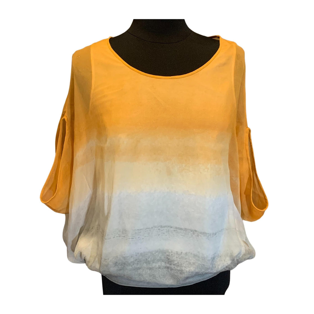 Luxury vintage DVF blouse, loose-fitting, elegant draped batwing sleeves