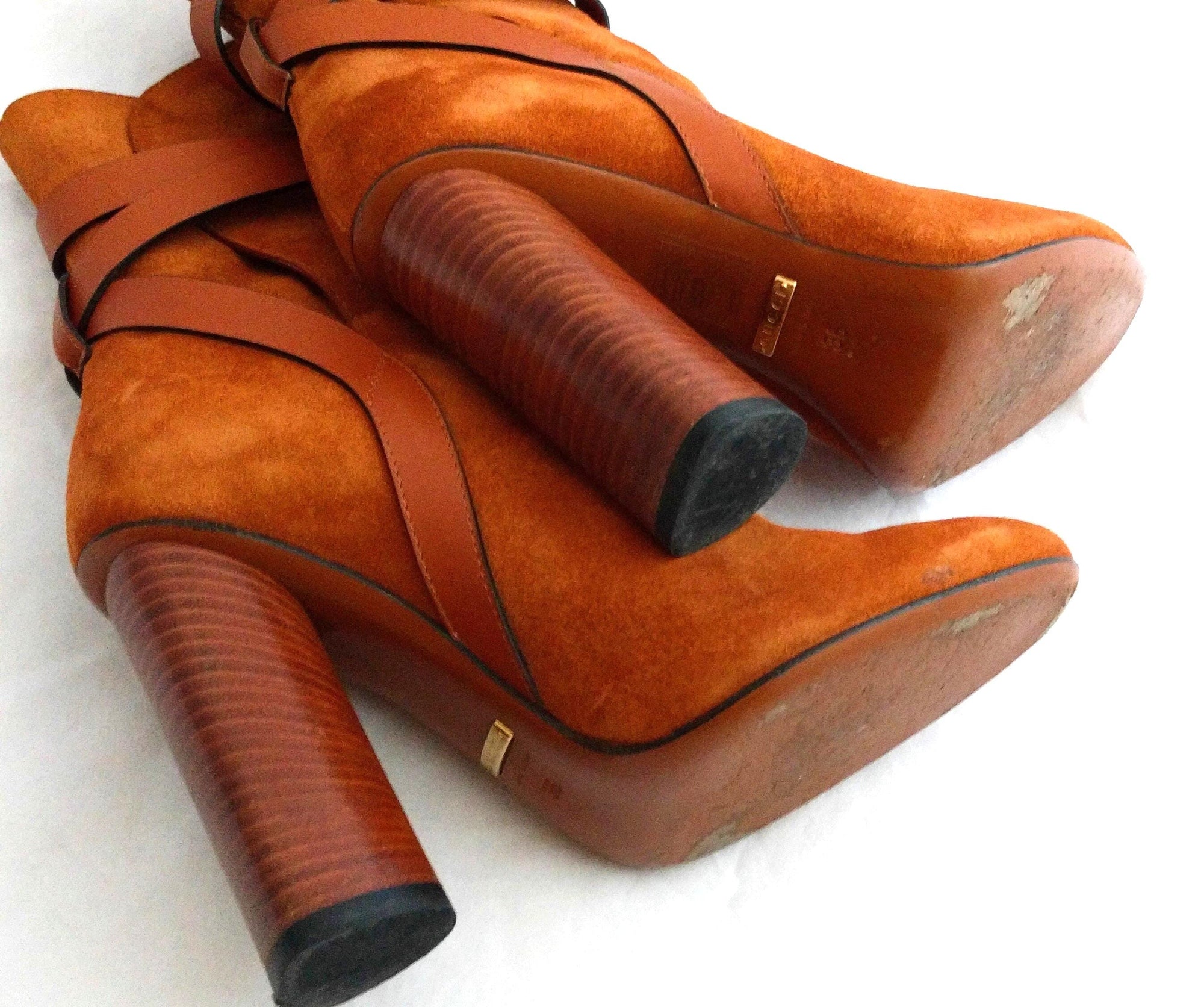 Gucci Suede Ankle Boots – Abigail Rust/Orange Booties, 4.5" Heel, Made in Italy, Excellent Condition, Size 6