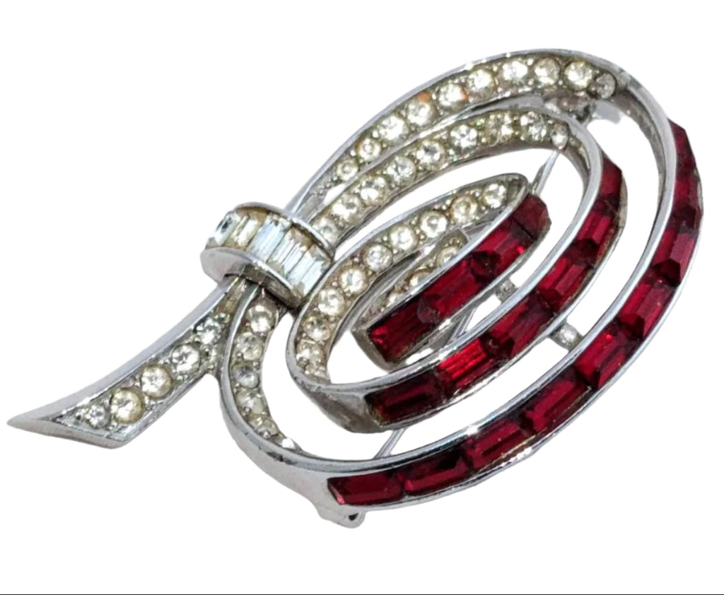 Rare Boucher ruby red rhinestone brooch, signed with model number 5579 - 1950s Boucher rhinestone jewelry