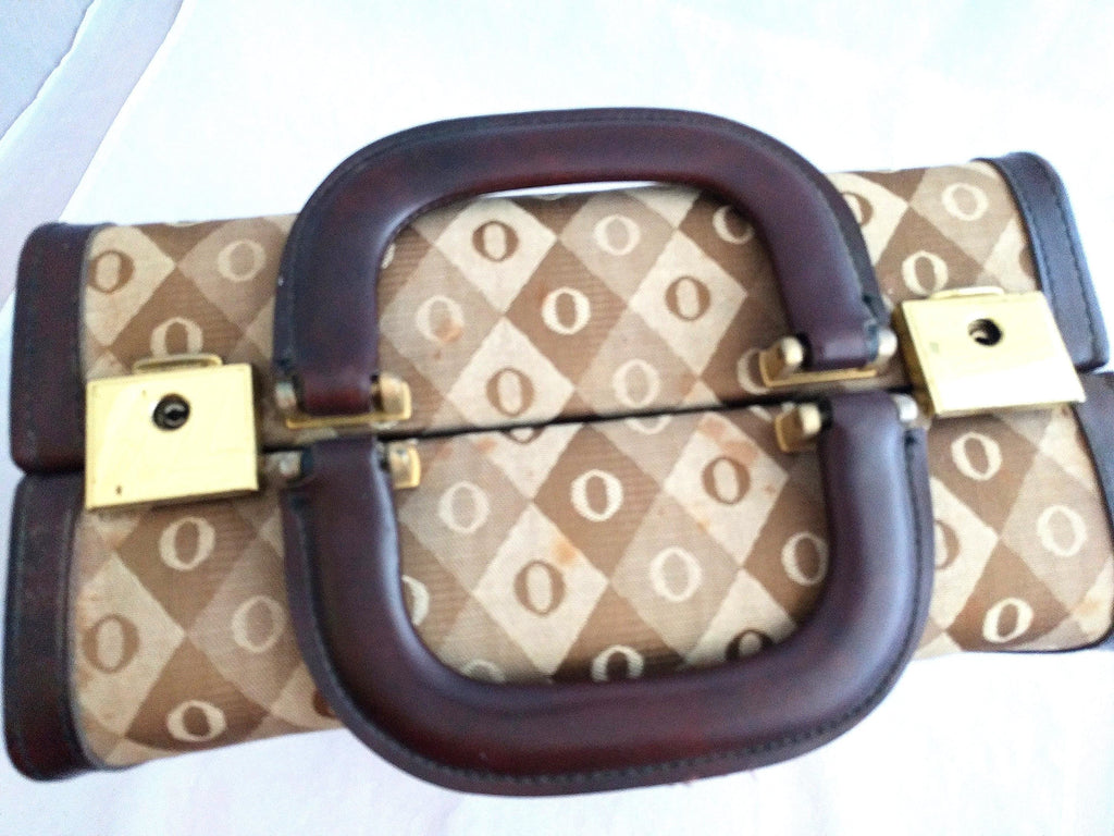 Vintage Leather Travel Case – Hard Shell Makeup and Toiletry Bag, Two Compartments, Rare Retro Design