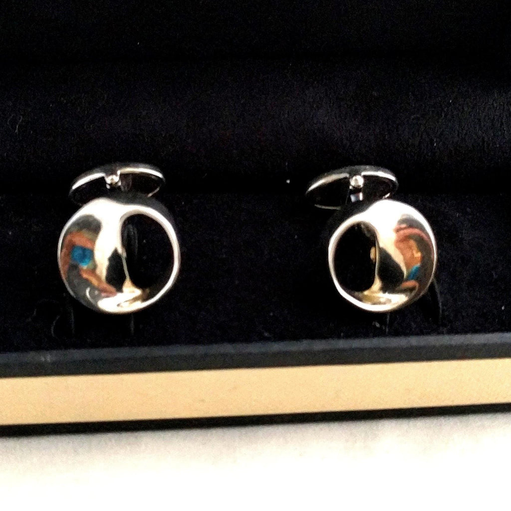 Links of London Sterling Silver Eternity Ribbon Cufflinks – T-Bar Design, Original Box, Classic Men’s Accessory
