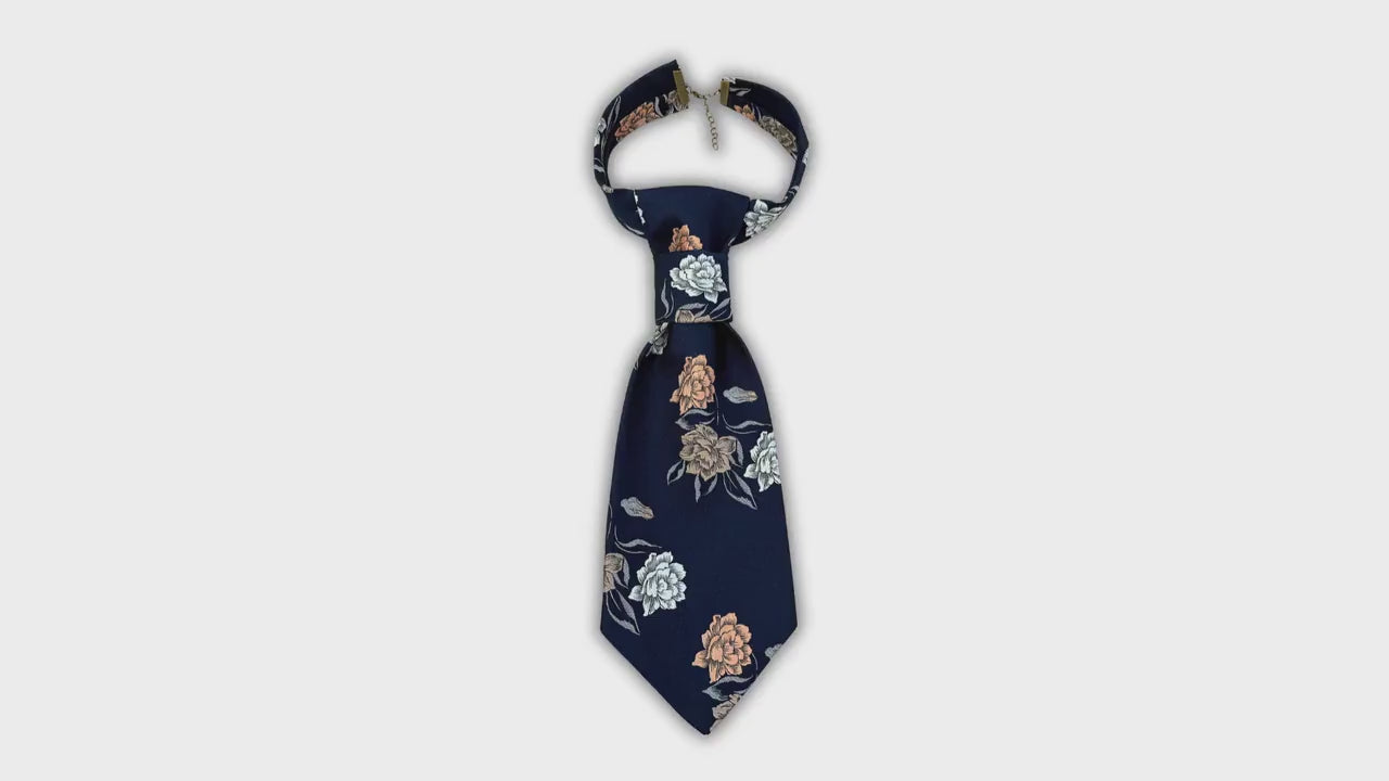 1970s Floral Tie for Women - Fashion Statement Necktie - Navy Blue Reworked Disco Era Tie - Adjustable Neckband - Sustainable fashion
