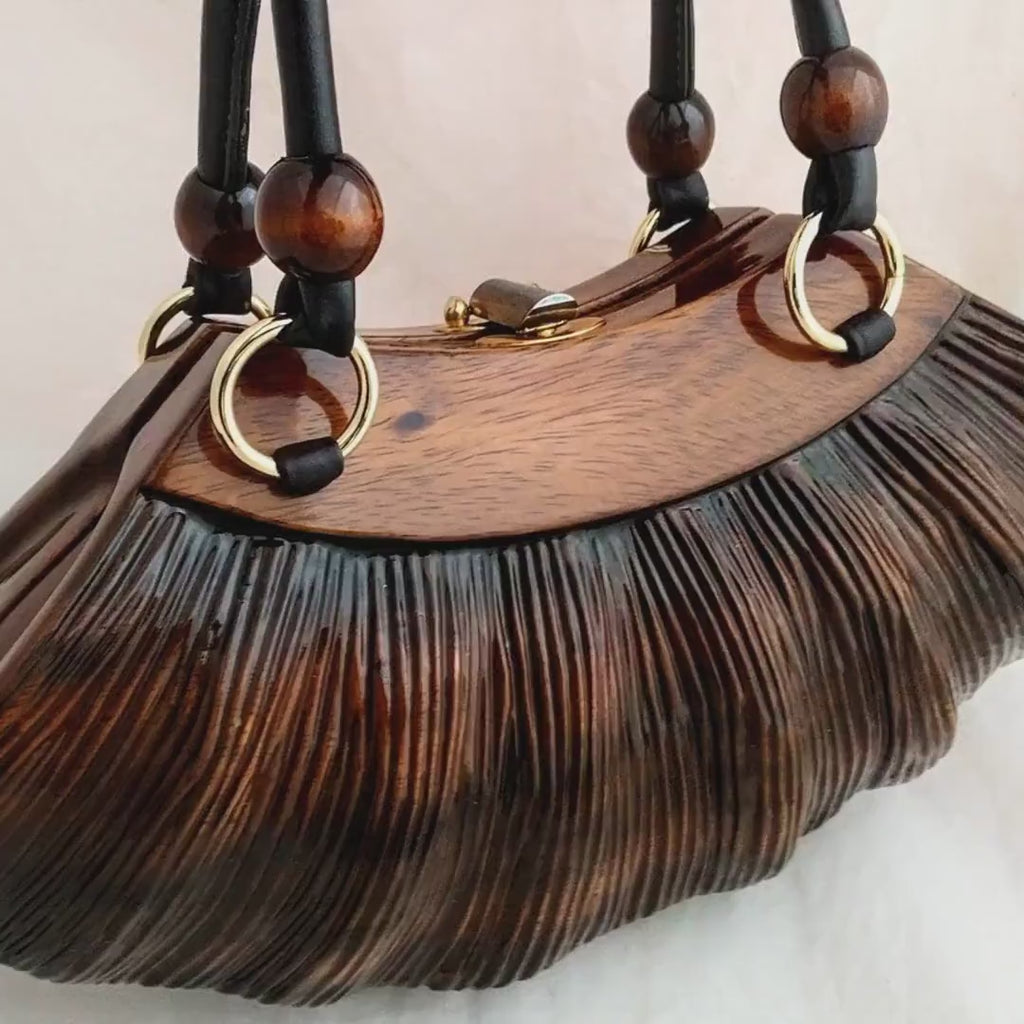 ROCIO Wooden Purse – Eco-Friendly Sculpted Acacia Wood Handbag, Luxury Designer Bag with Leather Handles, Sustainable Fashion
