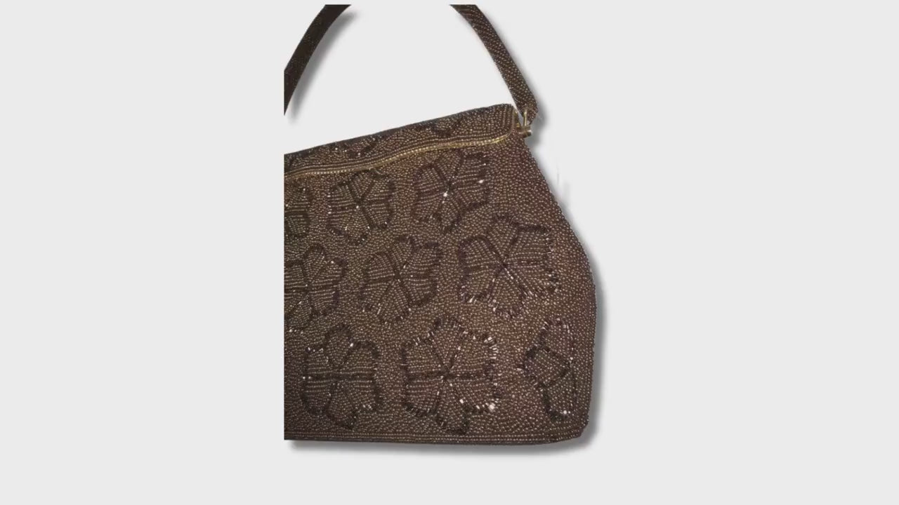 Vintage 1940s Beaded Evening Bag – Floral Design, Micro Glass Beads, Gold Clasp, Scalloped Frame