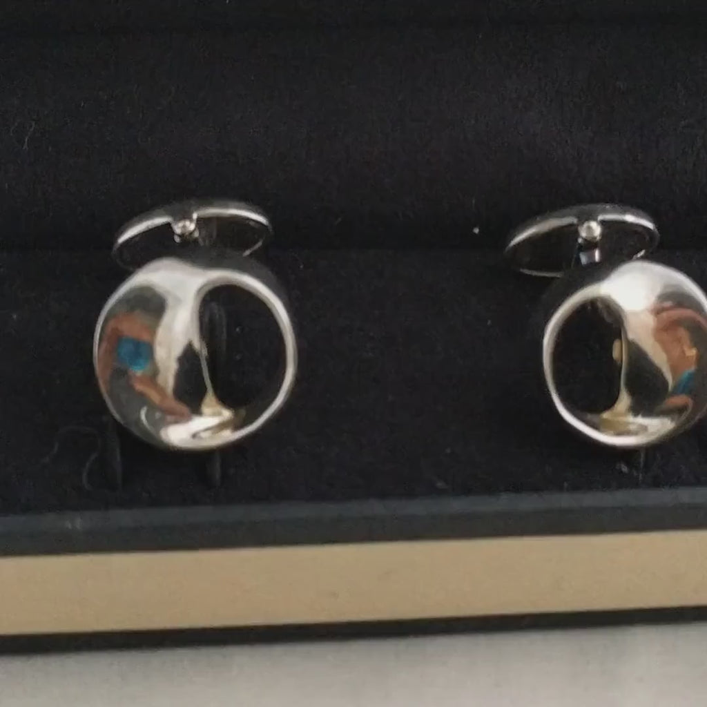 Links of London Sterling Silver Eternity Ribbon Cufflinks – T-Bar Design, Original Box, Classic Men’s Accessory